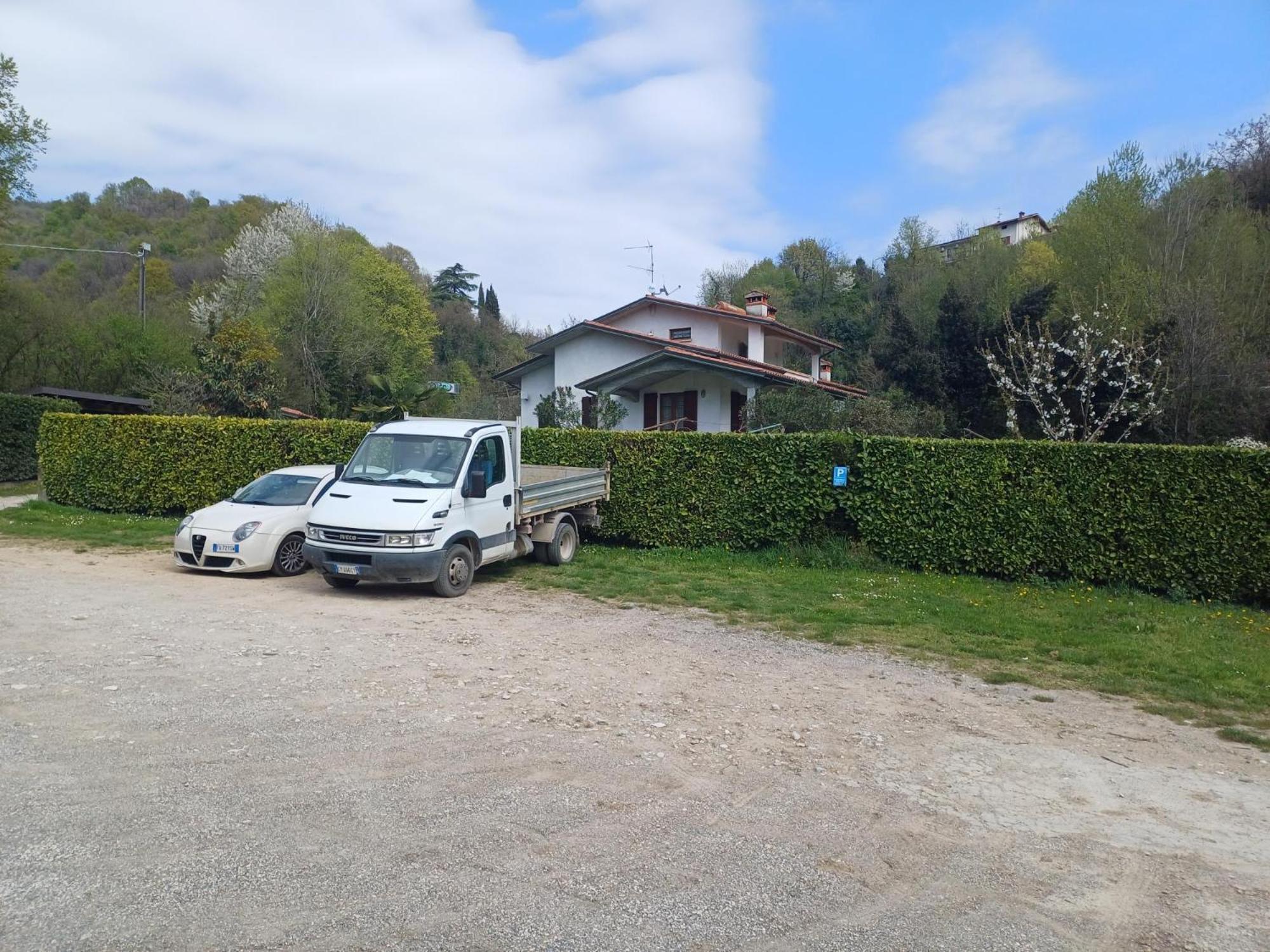 Cascina Legnago Bilocale A 6 Chilometri Da Salo' Apartment Villanuova sul clisi Exterior photo