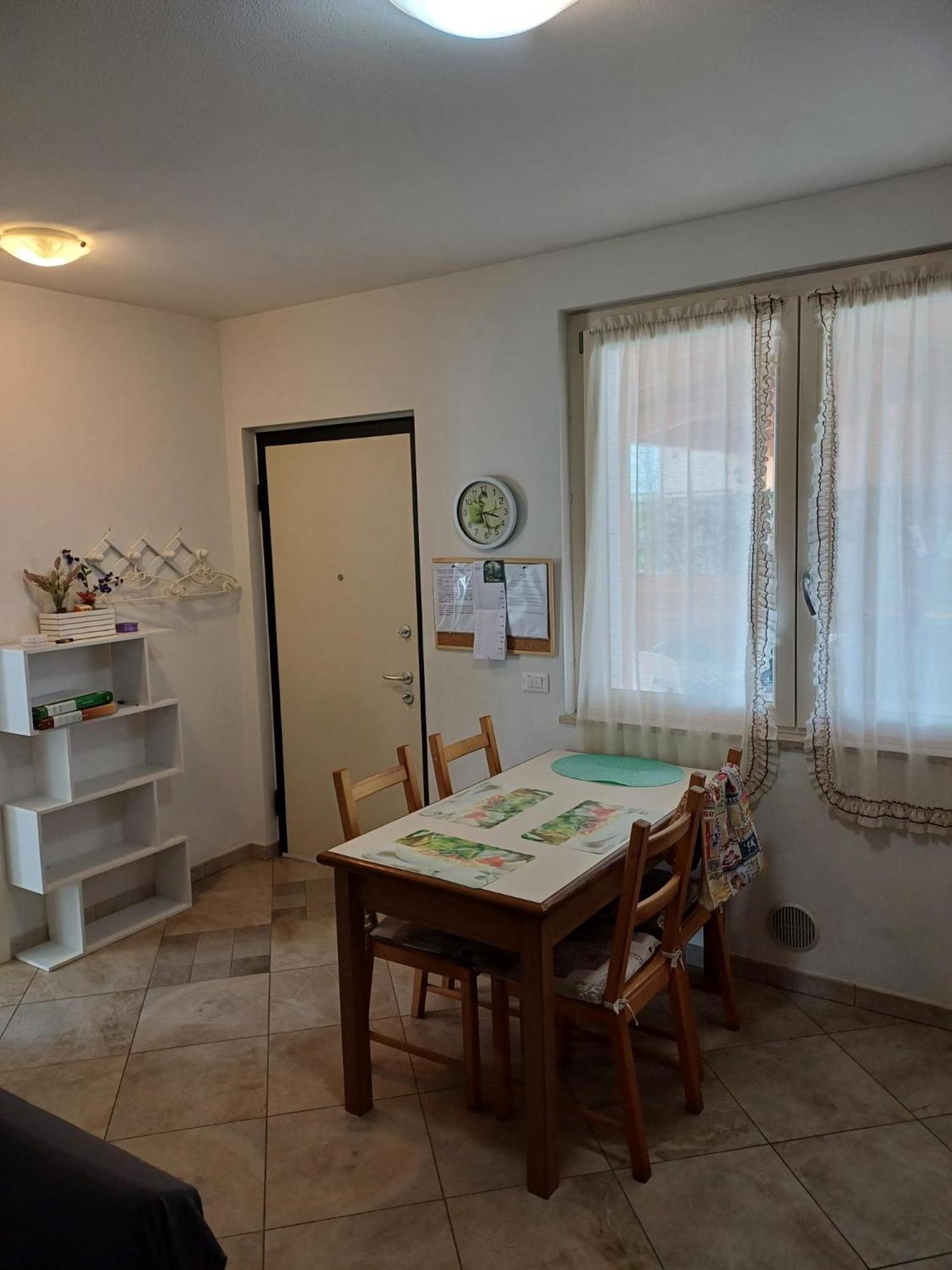 Cascina Legnago Bilocale A 6 Chilometri Da Salo' Apartment Villanuova sul clisi Exterior photo