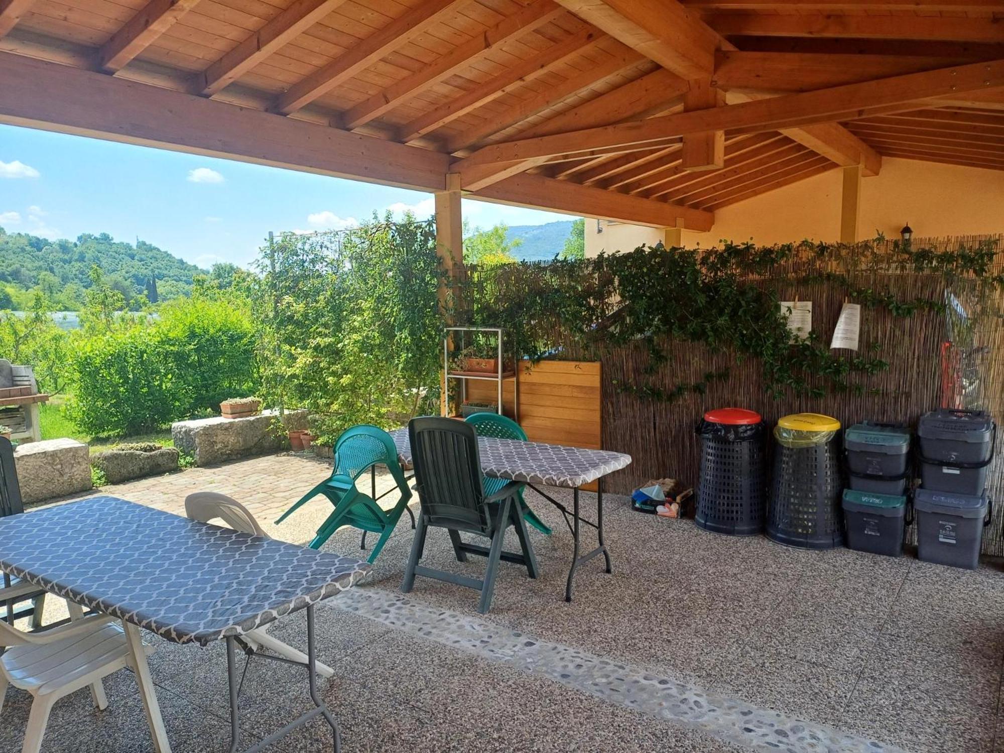Cascina Legnago Bilocale A 6 Chilometri Da Salo' Apartment Villanuova sul clisi Exterior photo